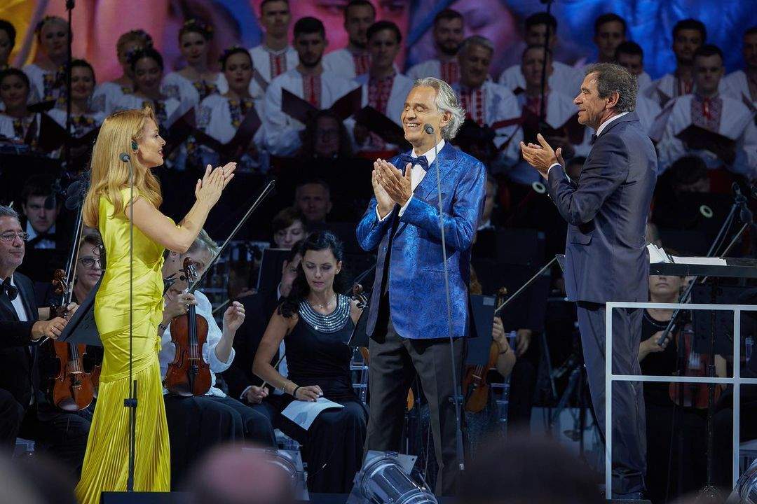 Тину Кароль заподозрили в беременности после концерта ко Дню Независимости